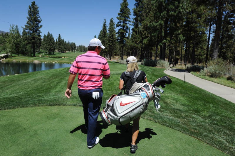 A Guide To Different Types Of Golf Bags